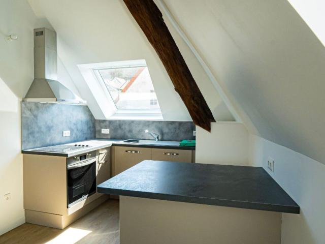 Location appartement, 72.6 m² T 3 à Blesmes, 705 €