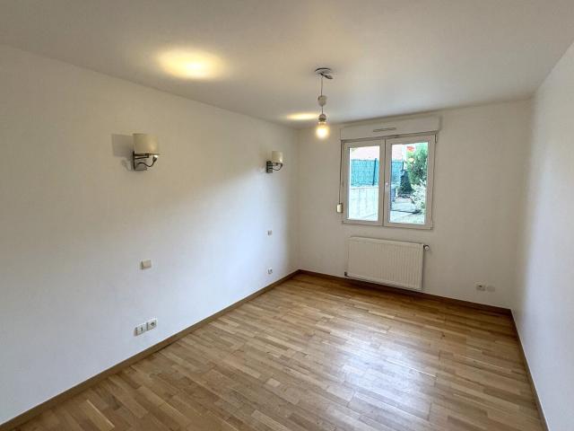 Location appartement, 72.36 m² T 3 à Terville, 1 090 €