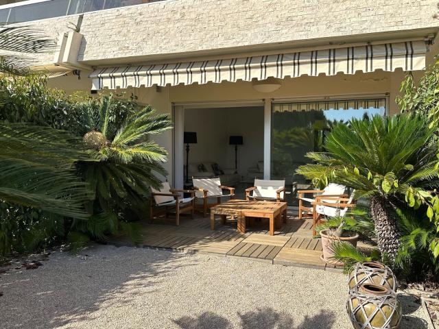 Location appartement, 74.74 m² T 2 à Roquebrune Cap Martin, 2 900 €