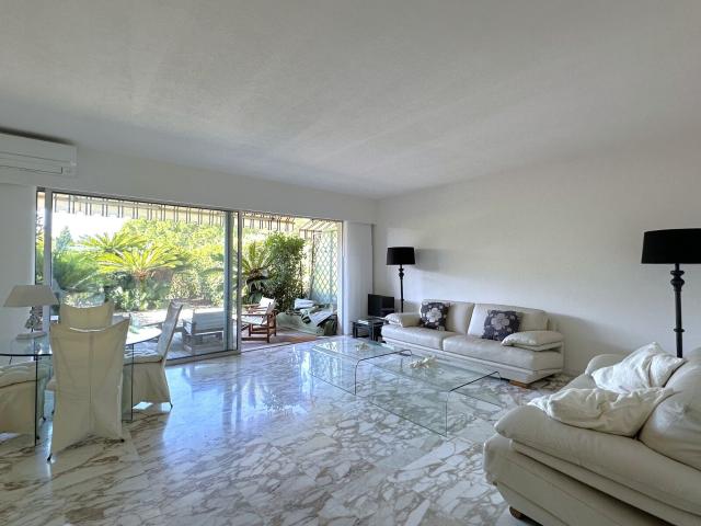 Location appartement, 74.74 m² T 2 à Roquebrune Cap Martin, 2 900 €