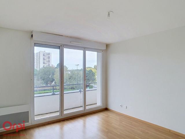 Location appartement, 75 m² T 3 à Nantes, 1 150 €