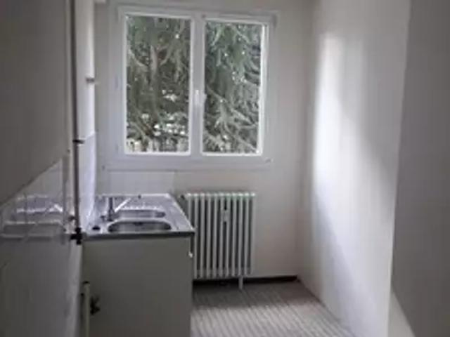 location appartement, 76.49 m² au dernier étage