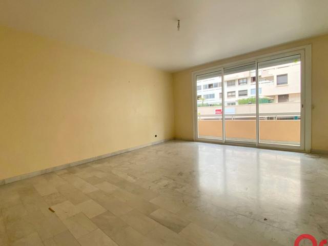Location appartement, 78.8 m² T 3 à Perpignan, 755 €
