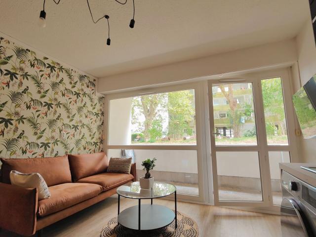 Location appartement, 78.15 m² T 5 à Pessac, 540 €