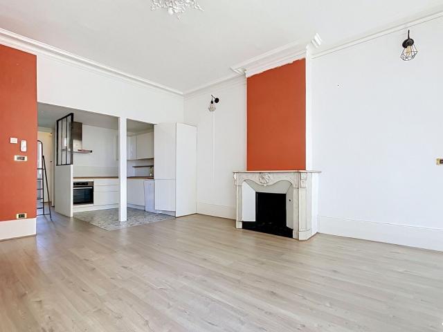 Location appartement, 78 m² T 3 à Valence, 745 €