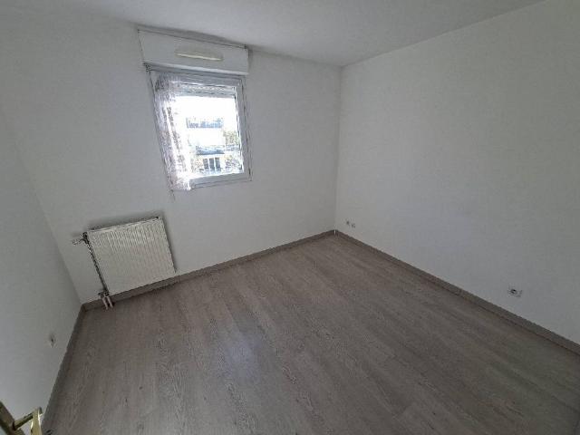 Location Appartement 7 pièces 122m² MEAUX 77100