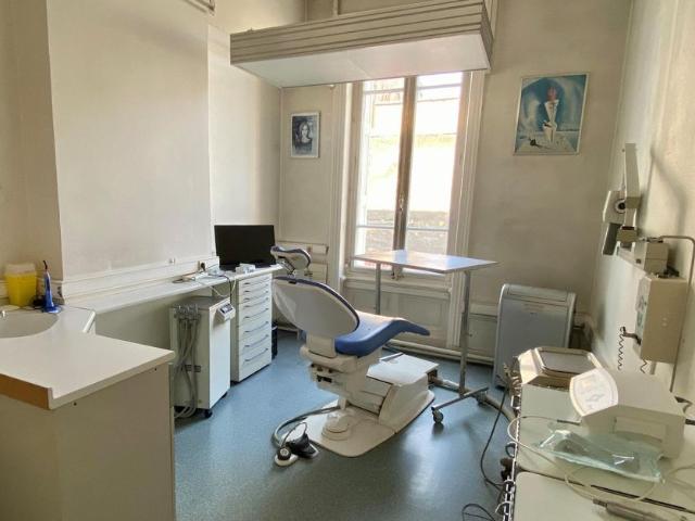 Location Appartement 7 pièces 122m² ST CHAMOND 42400