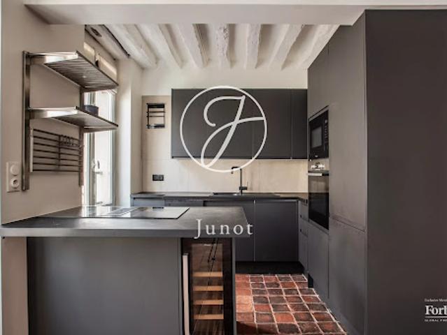 Location Appartement 7 pièces 129.08 m2 Neuilly sur Seine