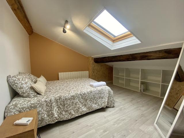 Location Appartement 7 pièces 143 m2 Saint Etienne