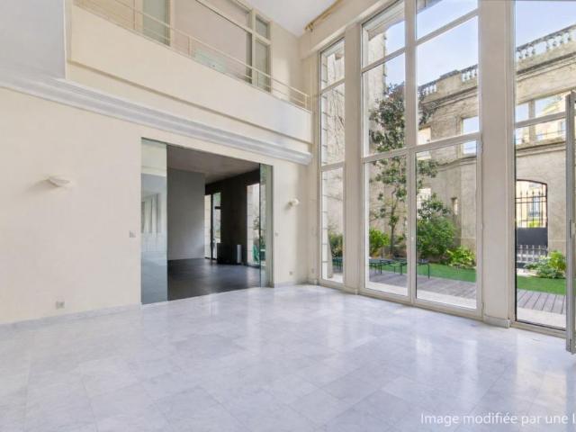 Location Appartement 7 pièces 240m² PARIS 16 75116