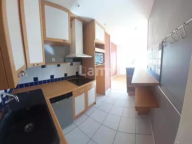 location appartement, 83.44 m² terrasse parking