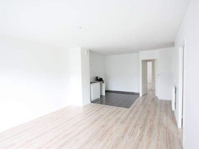 Location appartement, 81.1 m² T 4 à Montreuil, 1 928 €