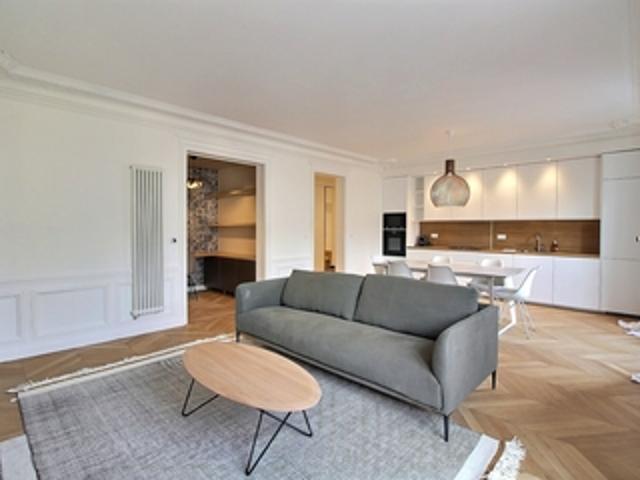 Location Appartement 81m2 Paris 16