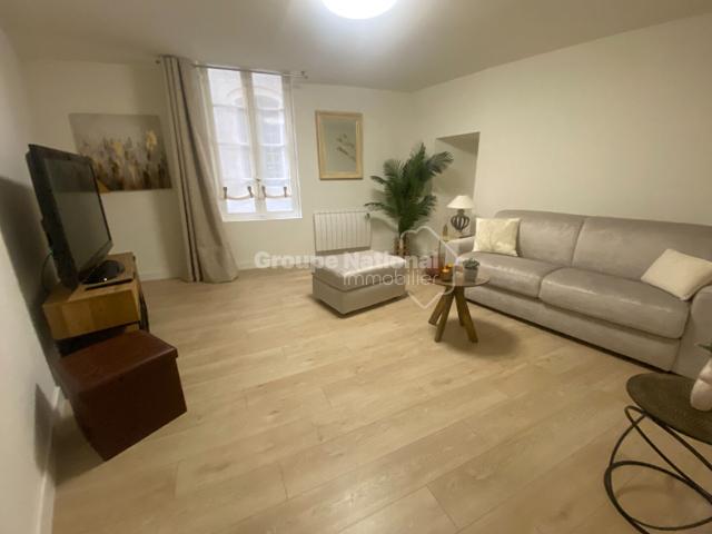 Location appartement 82.2 m², Nimes 30000 Gard