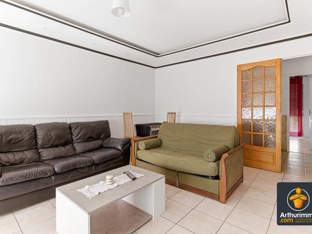 Louer appartement 82 m² 550 € à Vénissieux 69200: une annonce Arthurimmo.com