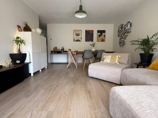 Location Appartement 82 m² à Villeurbanne 1 240 ¤ CC /mois