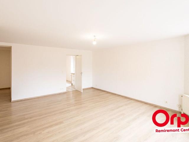 Location appartement, 87 m² T 3 à Raon aux Bois, 590 €