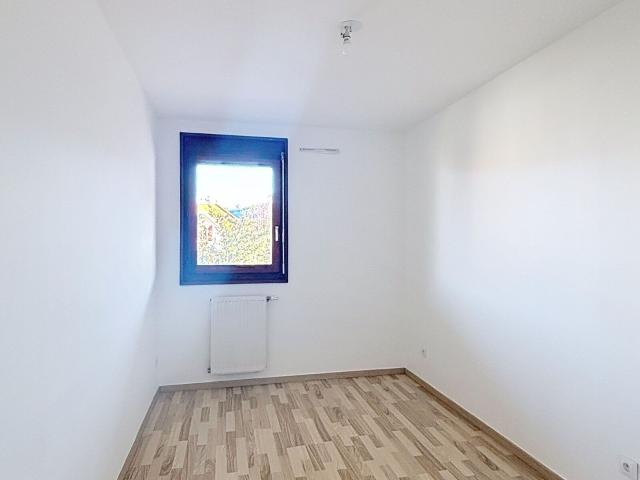 Location appartement, 84.26 m² T 4 à Gaillard, 1 700 €
