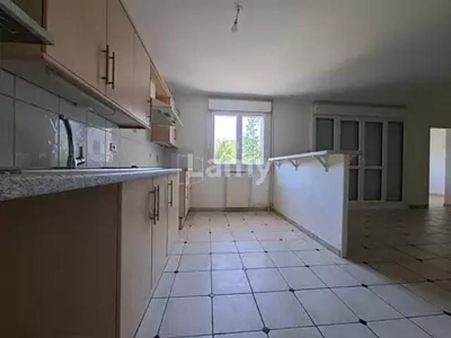 location appartement, 85.5 m²