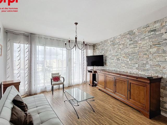 Location appartement, 86.99 m² T 4 à Le Mans, 410 €
