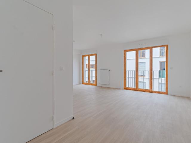 Location appartement, 89.5 m² T 4 à Bagnolet, 1 990 €