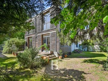 Location Maison 8 pièces 170.68 m2 Colombes
