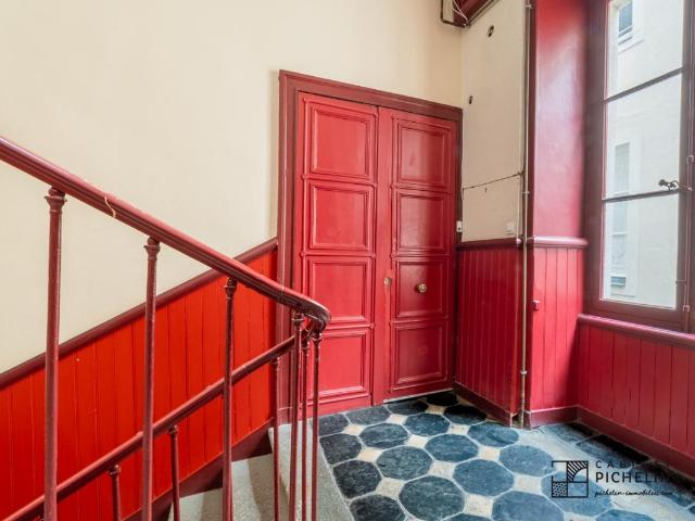 Location Appartement 8 pièces 236m² NANTES 44000