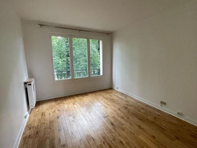 Location appartement, 90.31 m² T 4 à Antony, 1 850 €