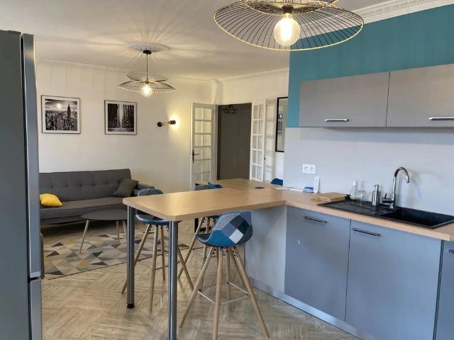 Location Appartement 90m² ST ETIENNE 42000
