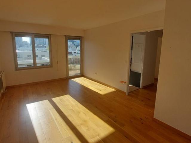 Location Appartement 92400, Courbevoie france