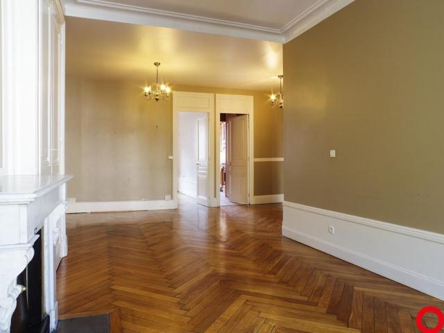 Location appartement, 92 m² T 4 à Lyon 3, 1 400 €