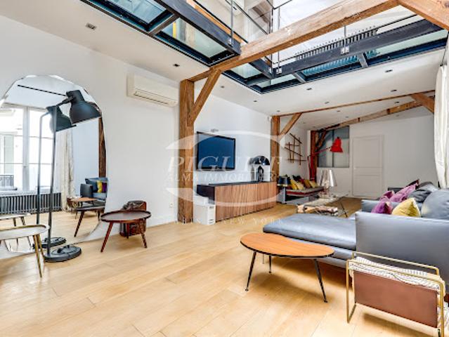 Location Appartement 9 pièces 270 m2 Paris 8ème