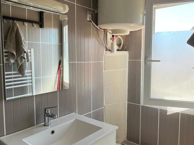 Location appartement, 9.85 m² T 0 à Toulon, 370 €