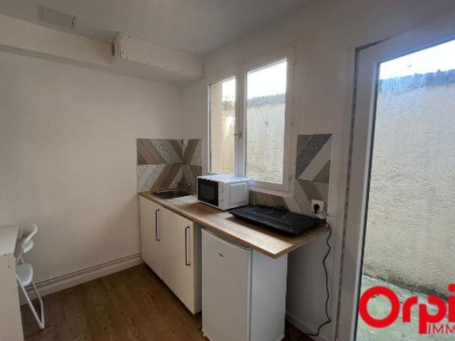 Location appartement, 13 m² T 1 à Amiens, 350 €