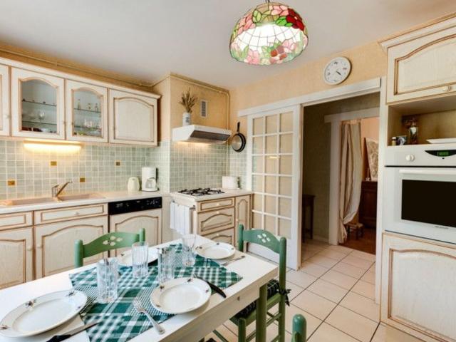 Location appartement, 102.65 m² T 4 à Aix les Bains, 1 490 €