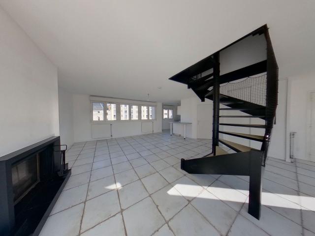 Location appartement, 102 m² T 4 à Lyon 9, 1 750 €