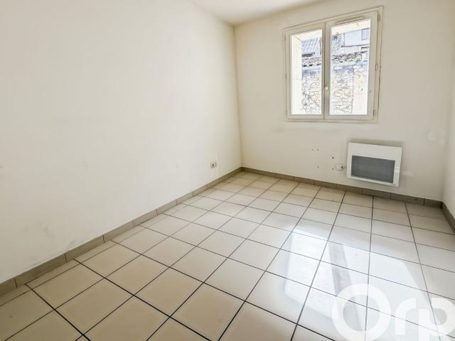 Location appartement, 103.1 m² T 5 à Baix, 720 €