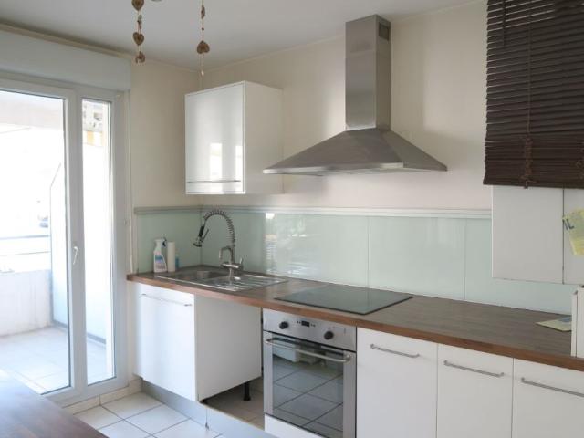 Location appartement, 104.37 m² T 5 à, 1 787 €