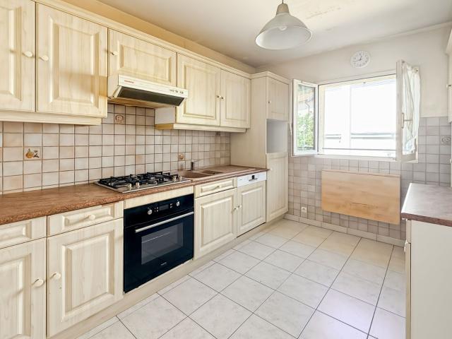 Location appartement, 109.23 m² T 4 à Argenteuil, 1 300 €