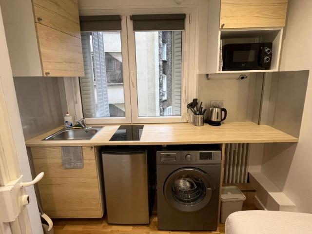 Location Appartement 10m2 Paris 16