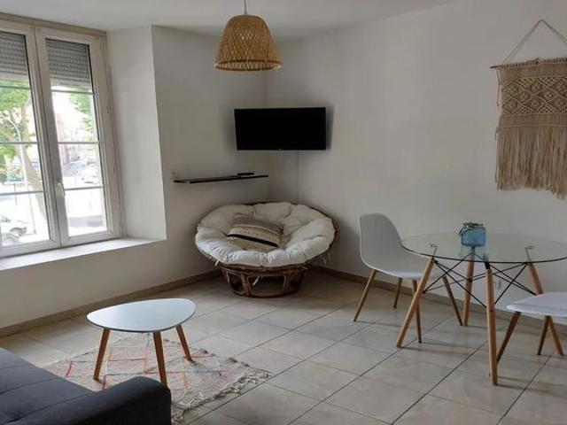 Location Appartement 11100, NARBONNE france