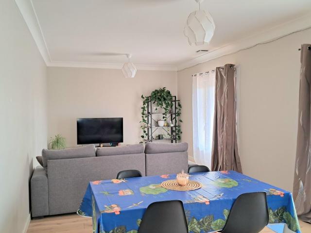 Location appartement, 115.5 m² T 4 à Ternay, 1 272 €