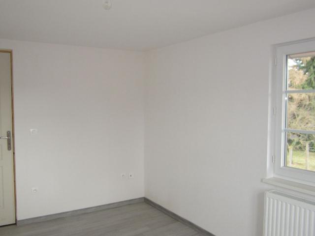 Location appartement, 115.71 m² T 4 à Mittelhausen, 885 €