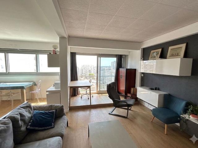 Location appartement, 115 m² T 4 à Bordeaux, 1 580 €