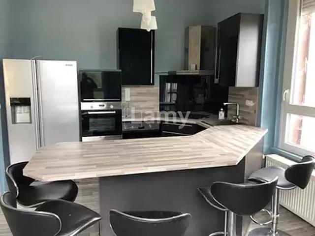 location appartement, 118.0 m²