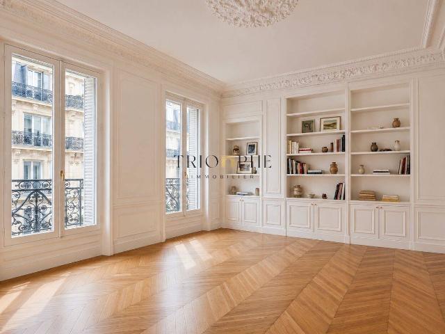 Location appartement 120 m² Paris 16