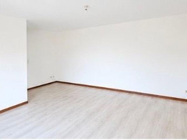 Location appartement, 123.88 m² T 4 à Danizy, 690 €