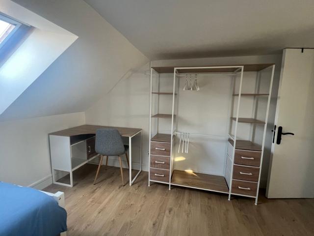 Location appartement, 15 m² T 1 à Amiens, 490 €