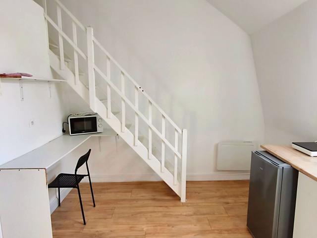 Location appartement, 15 m² T 2 à Roubaix, 470 €