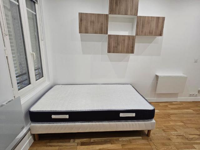 Location Appartement 15m2 Paris 16